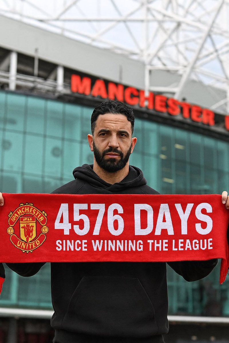 trophylessdays's tweet image. 4576 days