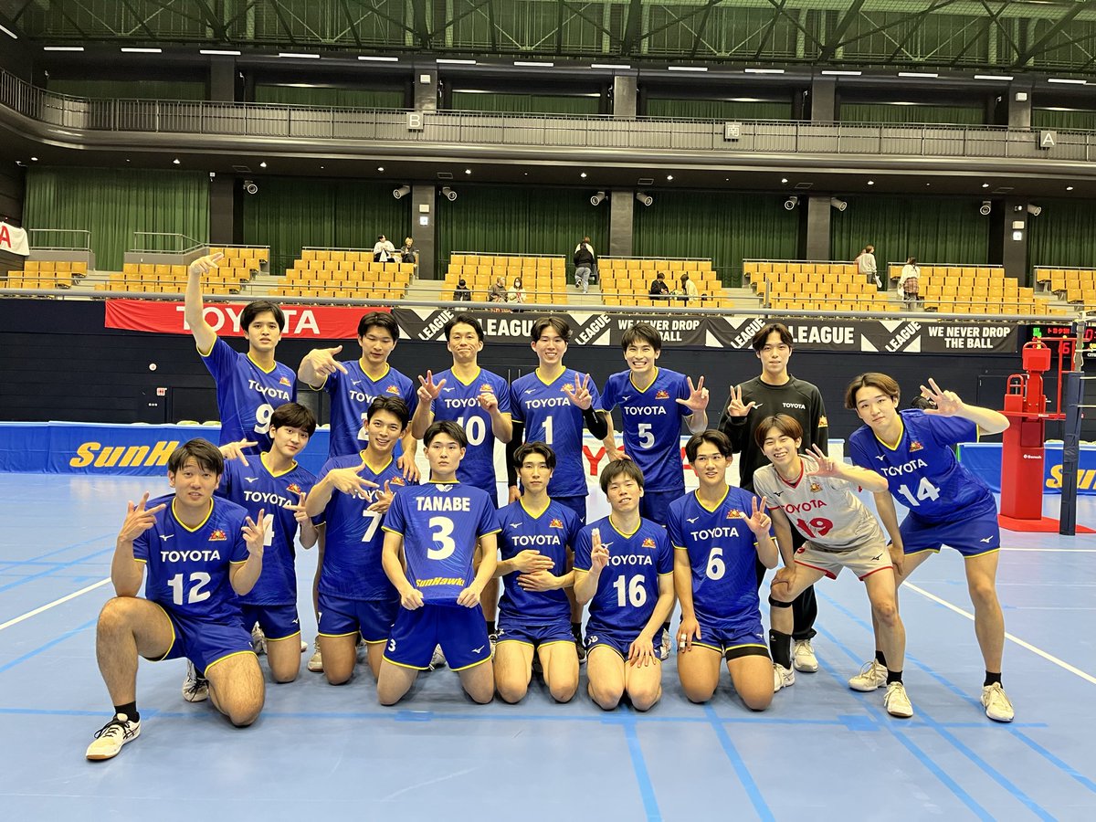 VolleySunHawks's tweet photo. 🦅
試合結果🏐

2025-26 V.LEAGUE MEN

11/29(土) 12:00
 VS #アイシンティルマーレ碧南
📍三好公園総合体育館

🦅25-23
🦅21-25
🦅25-19
🦅24-26
🦅16-14

セットカウント3-3で勝ちました
たくさんのご声援ありがとうございました🦅 https://t.co/6PbhasgKet
