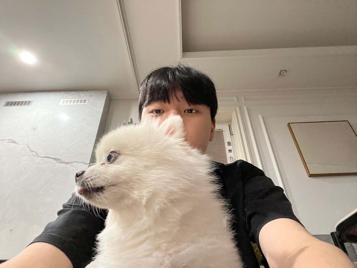 티원 소녀팬분들 밥 꼬옥 챙겨드세요 .. 🥺🫶