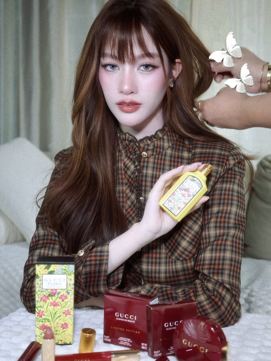 phinyanech's tweet photo. 🤍 #GucciBeauty #GucciBeautyWishes #GucciBeautyGifts #DPromptCommunication
#TKphinyanech https://t.co/k86VW0swhw