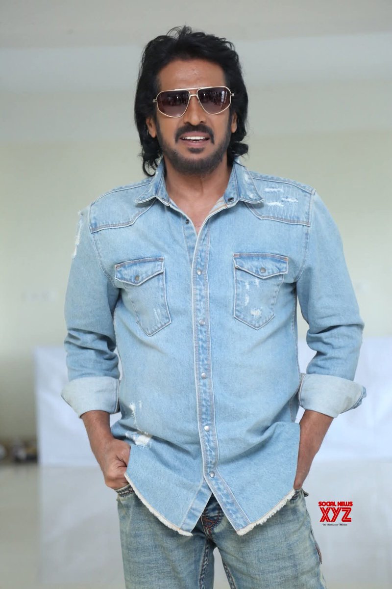 uppifcofficial's tweet image. Super Star🔥😎 at #BlockbusterAKT Press Meet ❤️‍🔥

#Upendra #Uppi #SuperStarUpendra #AndhraKingTaluka #RamPothineni