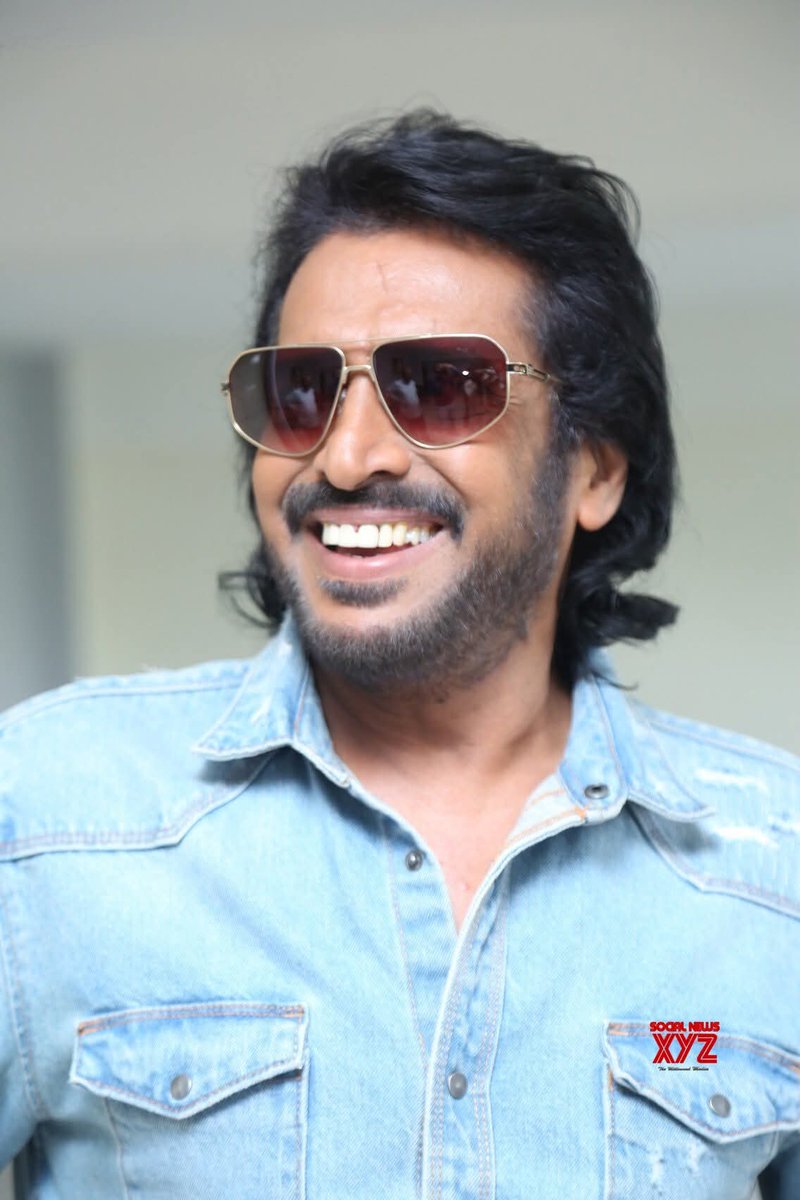 uppifcofficial's tweet image. Super Star🔥😎 at #BlockbusterAKT Press Meet ❤️‍🔥

#Upendra #Uppi #SuperStarUpendra #AndhraKingTaluka #RamPothineni