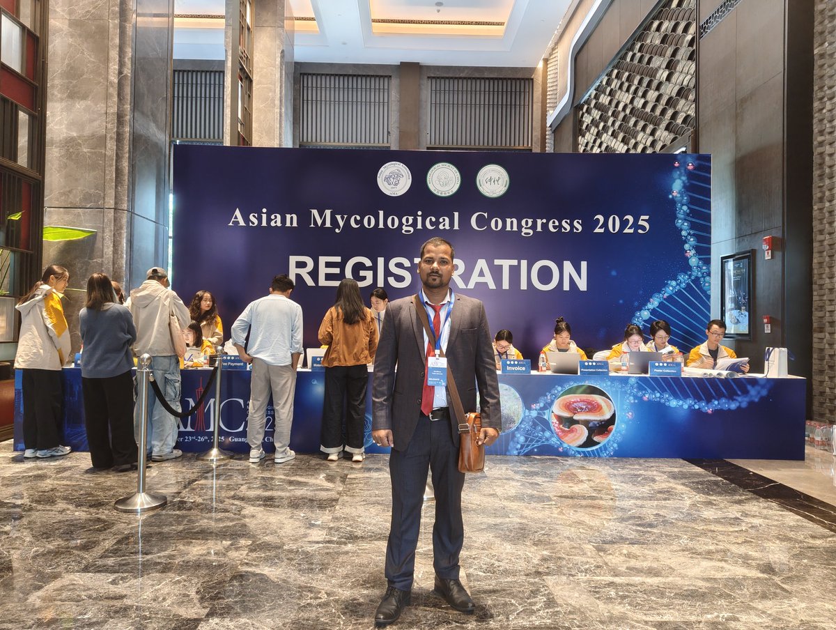 shubham_vi's tweet photo. Honored to receive the Best Poster presentation award   organised by the Asian Mycology Congress (AMC-2025) held in Guangzhou, China. This achievement reflects the constant guidance and support by  my mentor  Ravindra Kharwar @AMC @bhupro https://t.co/8EECFVknrI