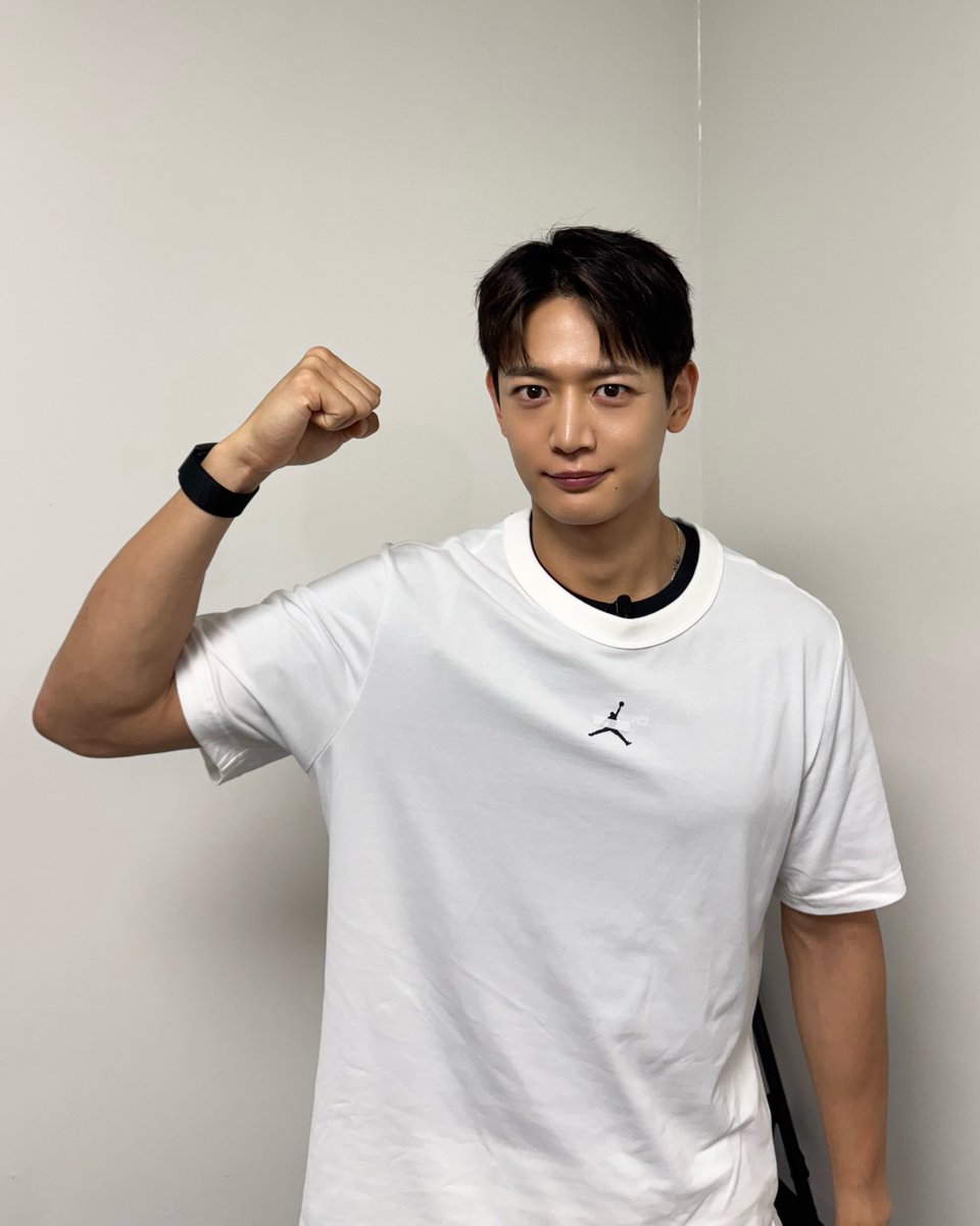 SHINee's tweet image. 🏀민호🐿️ &amp;lt;열혈농구단&amp;gt; 첫 방송
🔥오늘 오후 5시 

#MINHO #민호
#SHINee #샤이니 
#열혈농구단 #SBS