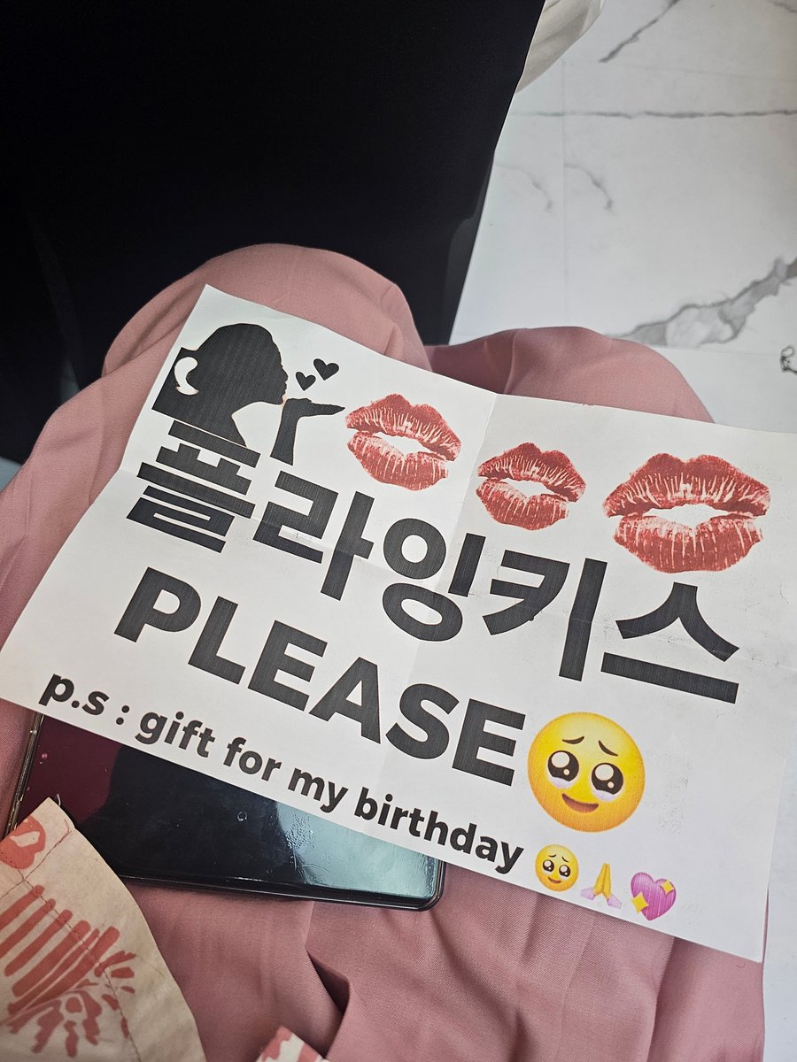 justtndaa's tweet image. CHANELLE AAAAAA THANK YOU SO MUCH😭😭😭💖💖💖  #CHANELLE #FIFTYFIFTY #KOREA_360 #3NERGY