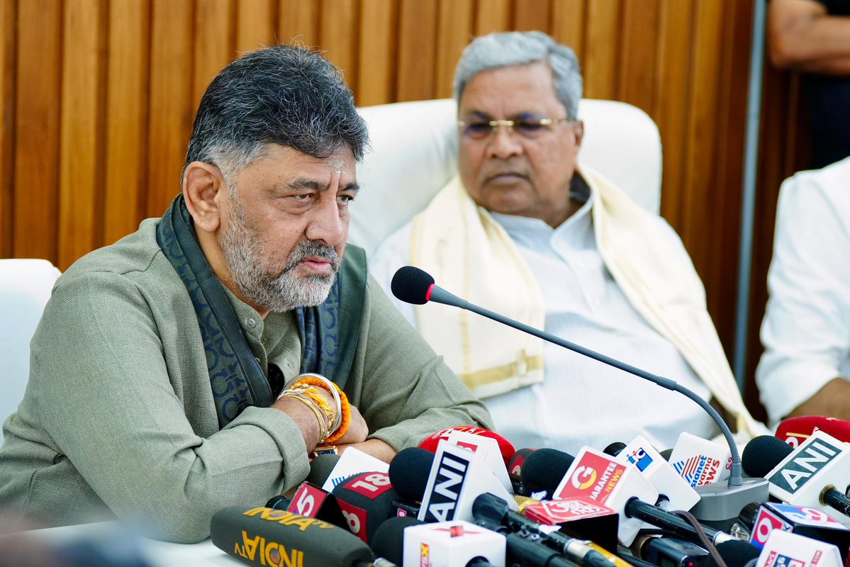 DKShivakumar's tweet image. We abide by the High Command.

Today, I and the Hon’ble Chief Minister had a breakfast meeting. The CM will be coming to my house for lunch or dinner in the next few days as well.
We have joined together and worked together. The workers of the state have supported us, and the…