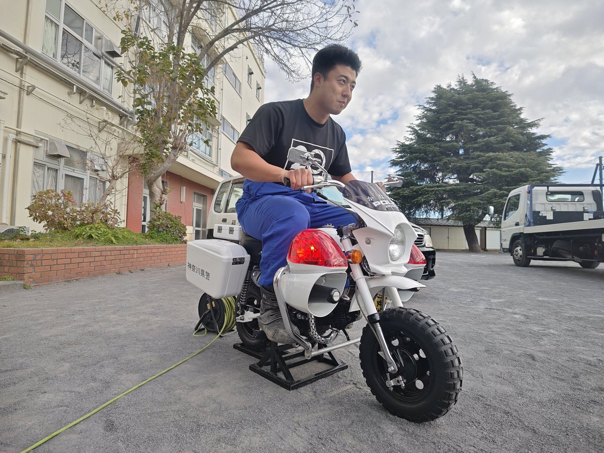 今日は横浜にて交通スタント！！

交通安全イベントにて
地域の方々に見て頂きました
学生だけでなく、老若男女の方々にお届けしたい。
明日も頑張るのじゃ

搭乗体験ができる白バイ
かっこいいですね〜