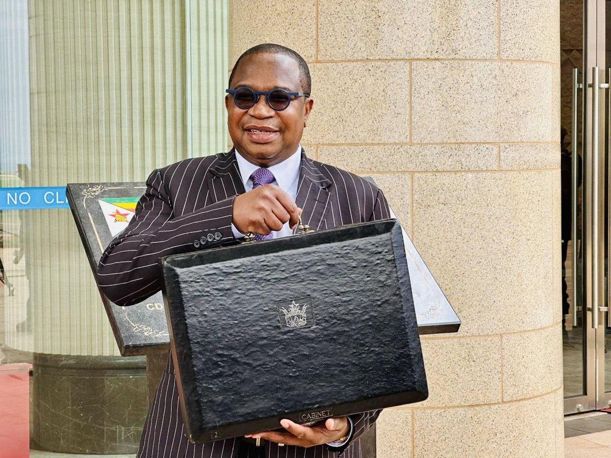 thestandardzim's tweet image. #EditorialComment
🔵ON Thursday, Finance, Economic Development and Investment Promotion minister Mthuli Ncube presented what he claimed was a set of measures designed to lift Zimbabweans out of poverty.
newsday.co.zw/editorials/art…