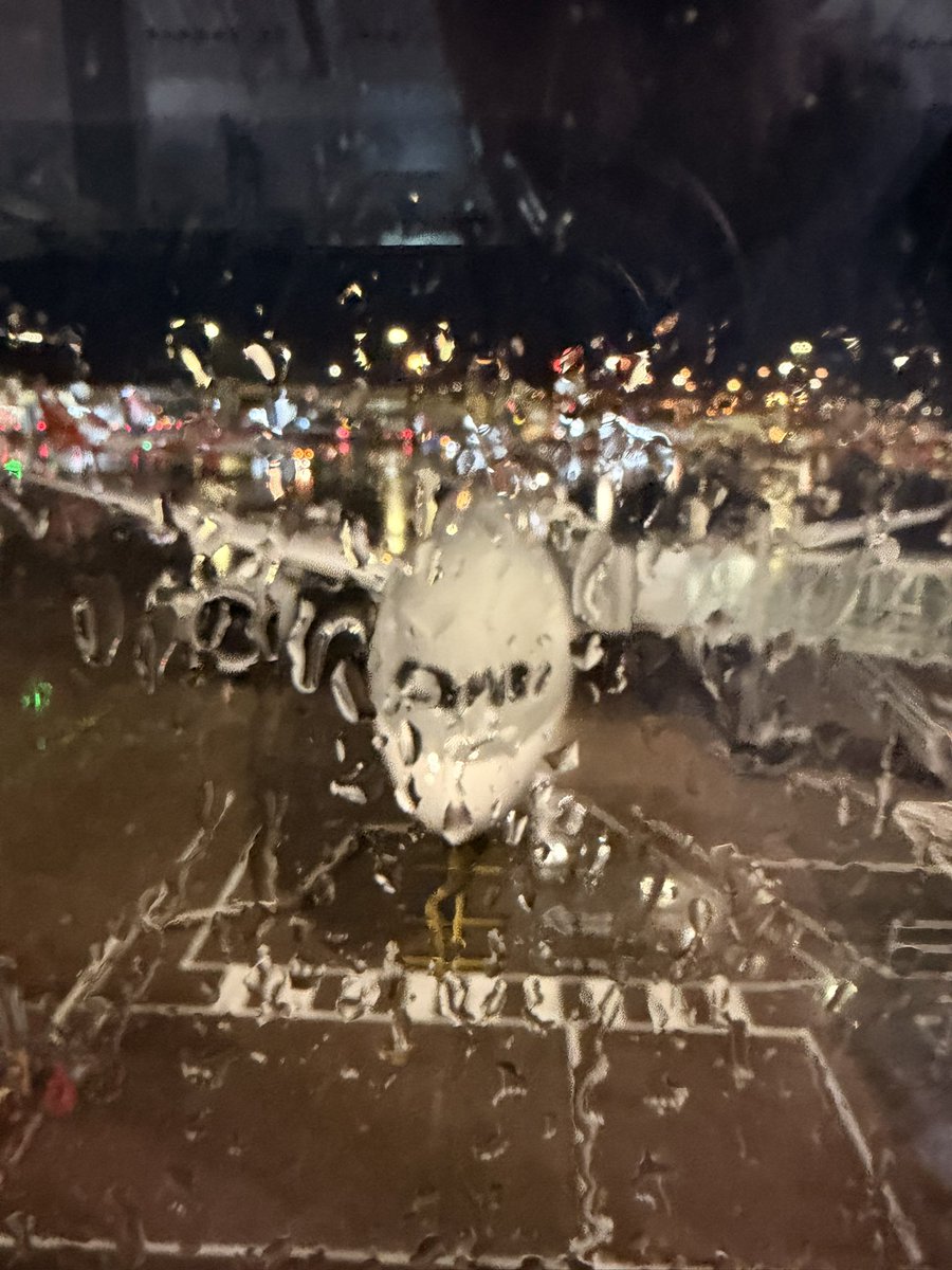 Flyin_spanner's tweet image. No Charlton today for me… Ashes bound 🇦🇺✈️ #PUSB #Ashes 🛫