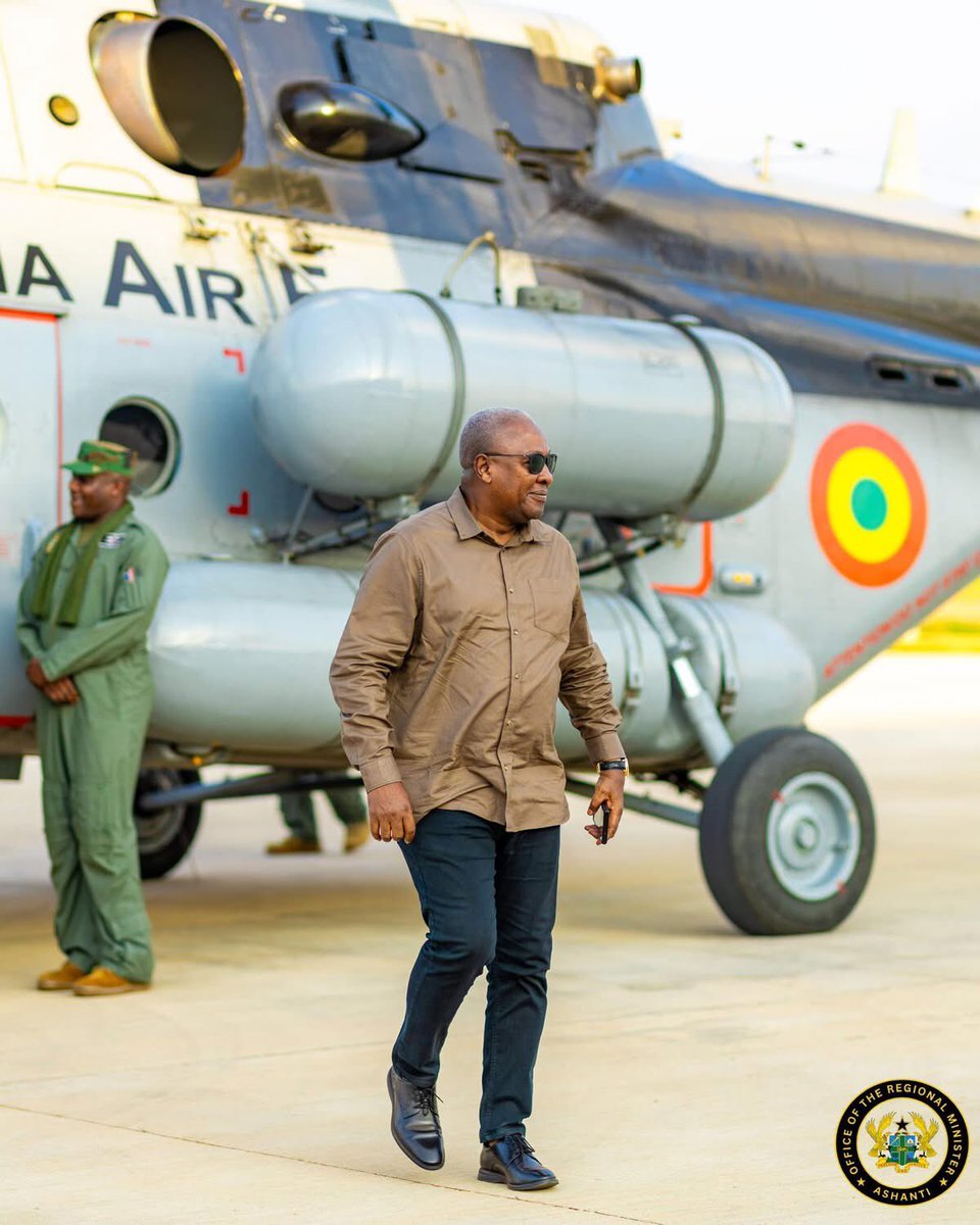 BLOCKHOLDER8's tweet image. Birthday blessings to you, Mr. President @JDMahama May God’s grace and favor be with you always!