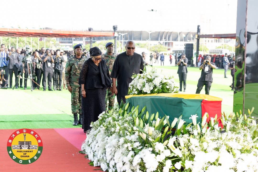 ProfDrGADanquah's tweet photo. Joined national leaders and mourners in honouring the former First Lady Nana Kunadu Agyeman-Rawlings.
#RIPP
#GhanaMourns
#WomanAtWork https://t.co/tHk9wKqtBH