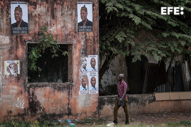 La Unión Africana (UA) suspende a Guinea-Bisáu de todas las actividades y órganos de la organización por el golpe de Estado perpetrado por militares que derrocó al presidente saliente, Umaro Sissoco Embaló.

efe.com/mundo/2025-11-…
