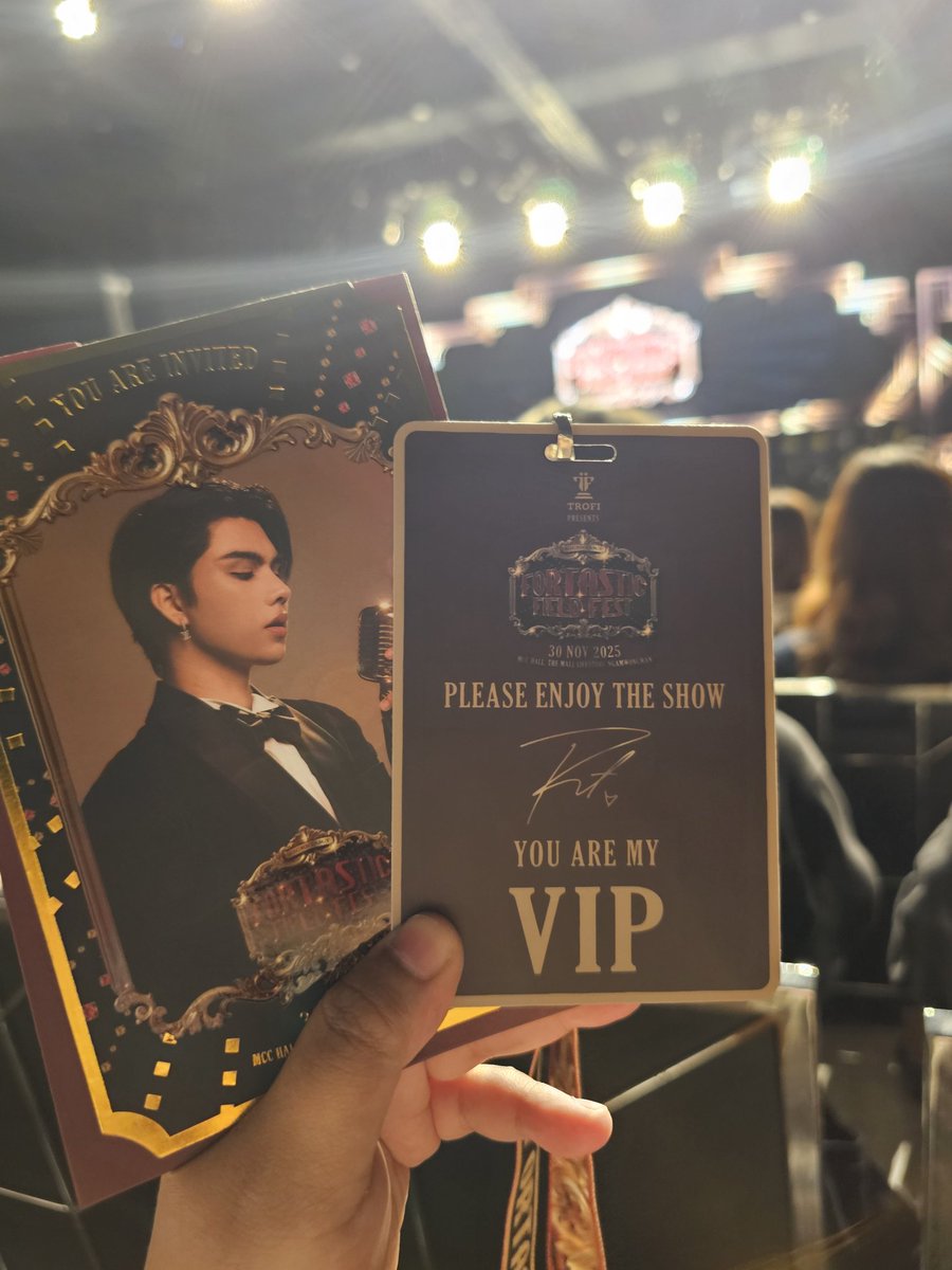 webelong2u_'s tweet image. Check in~

#FortasticFirst1stDay

SHINE ANYWHERE
#FortFTS #comefortzon
#TROFIFIELDFEST
#TROFI2025 #TROFI 
#HOLDYOURTROFI