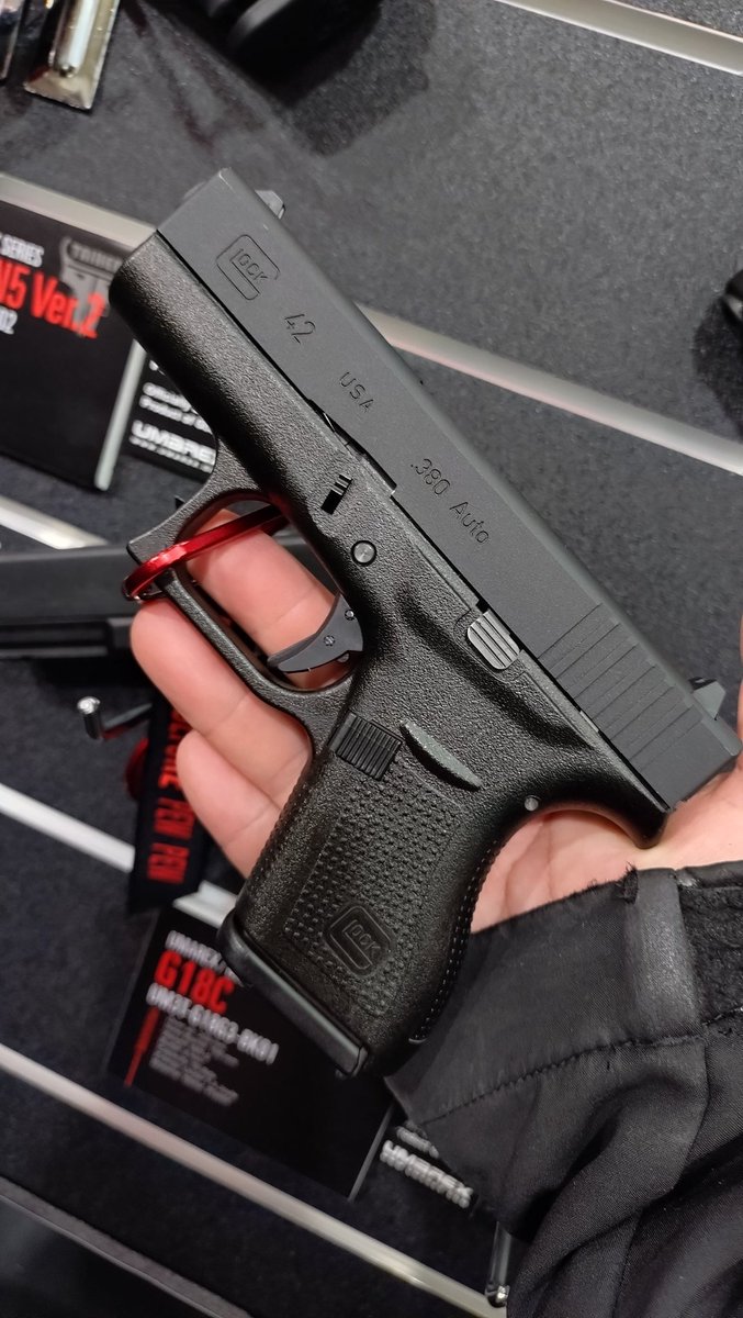 hyperdouraku's tweet image. うー、かっこいいなぁ。
樹脂スライド版出ないかな〜