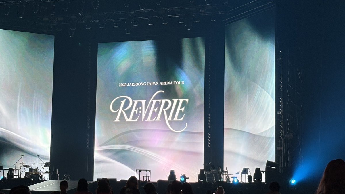 一般だけど めちゃ良い席😂
センステ近いー、メインも
トロッコも🙌