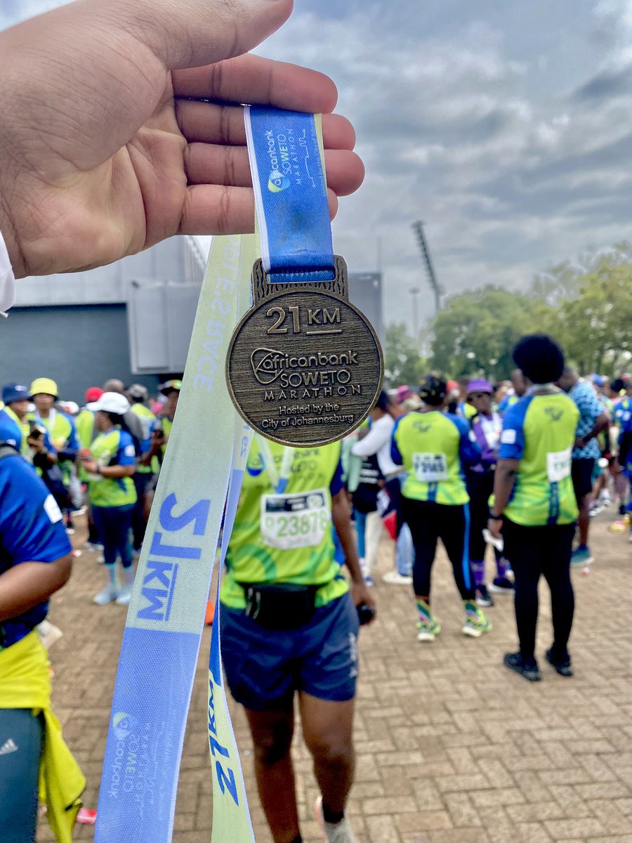 I did it.🔥🔥 21.1KM🏃🏽‍♂️💨
BE A POSSIBILITARIAN!✌🏽