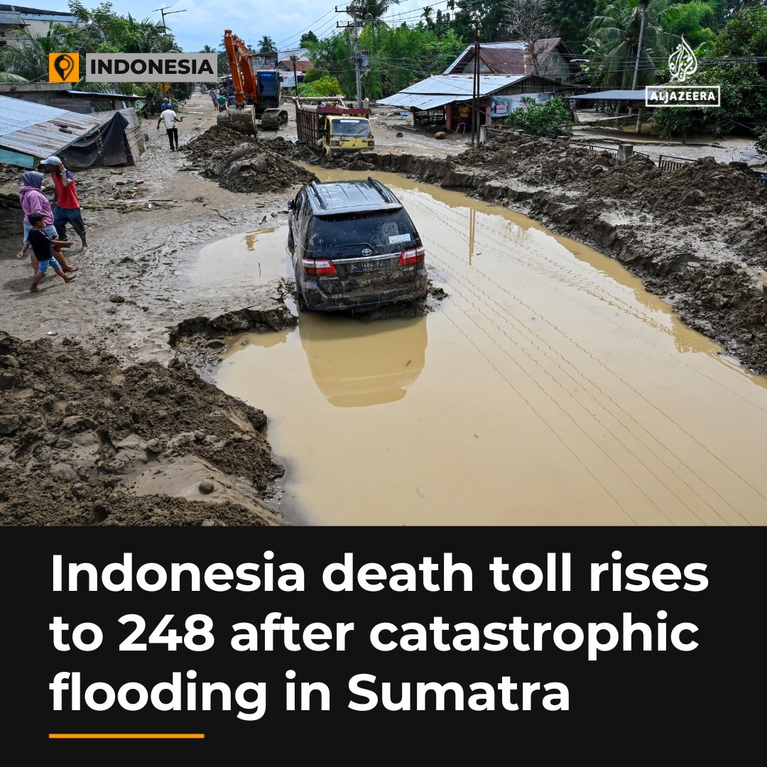 AJEnglish's tweet image. Rescue workers in Indonesia are still struggling to reach victims in areas submerged by cyclone-driven torrential rain, as authorities say the death toll has reached 248 and will likely rise further aje.io/8ukxae