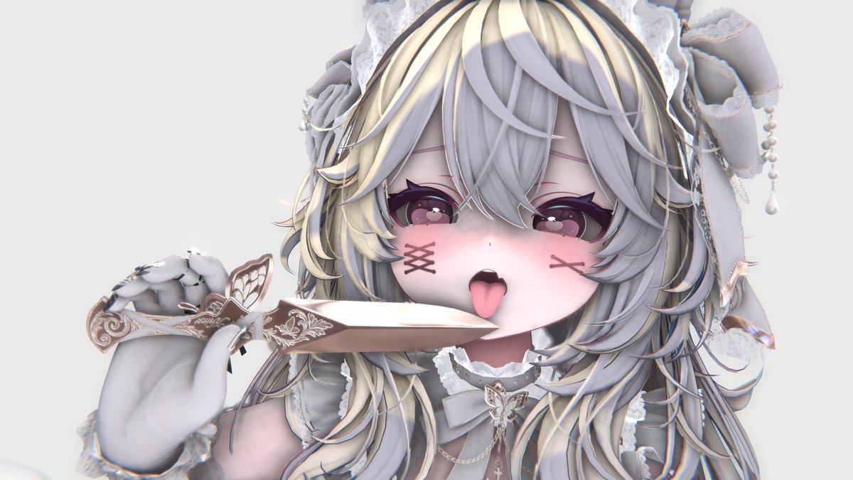 初ホワロリ改変！
天使しょこらたん！♡

ナイフはどっとさんがナイフ出してって言ったので舐めてみたところ撮られました、、、！