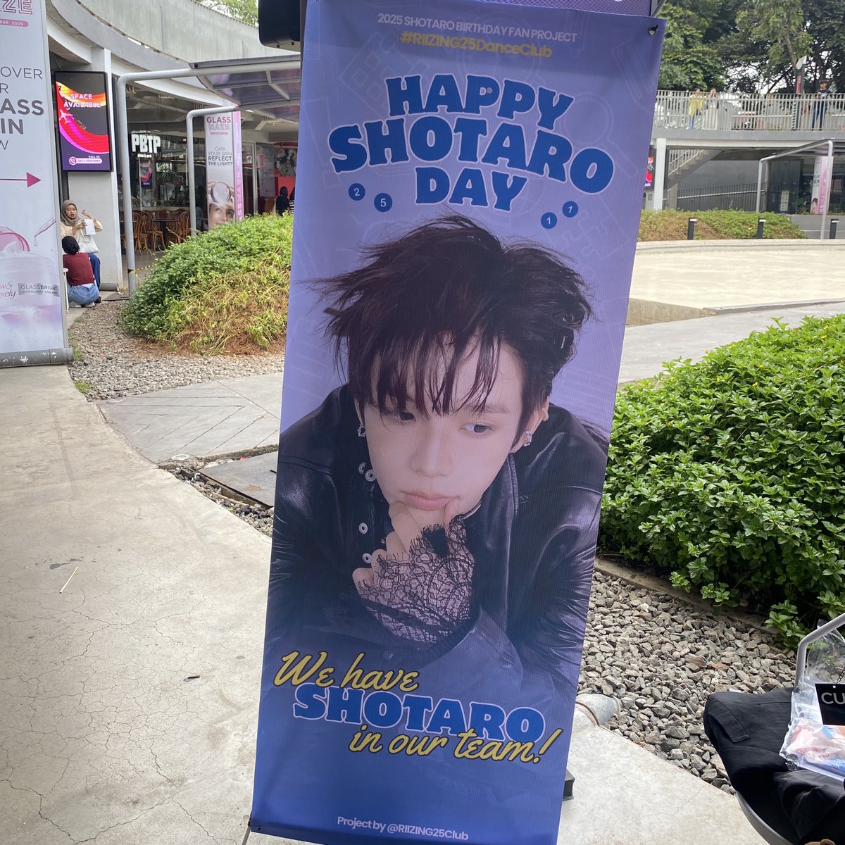 Hi, BRIIZE🧡
Enjoy the #RIIZING25DanceClub

Met me at this banner for redeem reservation! 

#AlwaysWithShotaro
#SHOTARO #쇼타로
#RIIZE #라이즈