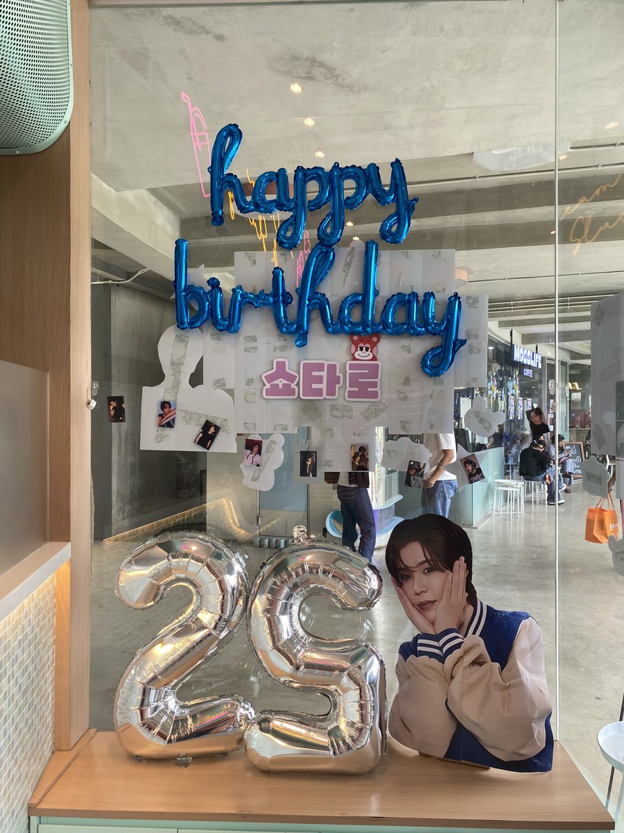tarofocus's tweet photo. Hi, BRIIZE🧡
Enjoy the #RIIZING25DanceClub

Met me at this banner for redeem reservation! 

#AlwaysWithShotaro
#SHOTARO #쇼타로
#RIIZE #라이즈 https://t.co/k3iB1tUXXk