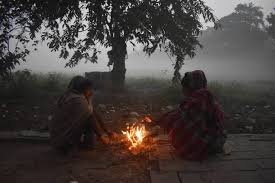 otvkhabar's tweet photo. #୪_ଦିନ_କମିବ_ଶୀତ ! 
-ଆଜିଠୁ ୪ ଦିନ ପର୍ଯ୍ୟନ୍ତ ୨ରୁ ୪ ଡିଗ୍ରୀ ବଢିବ ରାଜ୍ୟର ତାପମାତ୍ର
-ଆଜିଠା‌ରୁ ରାଜ୍ୟରେ ଶୀତ ହାଲୁକା କମିବା ଆରମ୍ଭ ହେବା ସମ୍ଭାବନା
-ରାତିର ସର୍ବନିମ୍ନ ତାପମାତ୍ରା ୧୪ ଡିଗ୍ରୀ ମଧ୍ୟରେ ରହିବା ଆଶଙ୍କା
-ଭୁବନେଶ୍ୱର ଆଞ୍ଚଳିକ ପାଣିପାଗ ବିଜ୍ଞାନ କେନ୍ଦ୍ର ପକ୍ଷରୁ ସୂଚନା 
#WeatherUpdate #WinterFalls #OTV #Odisha