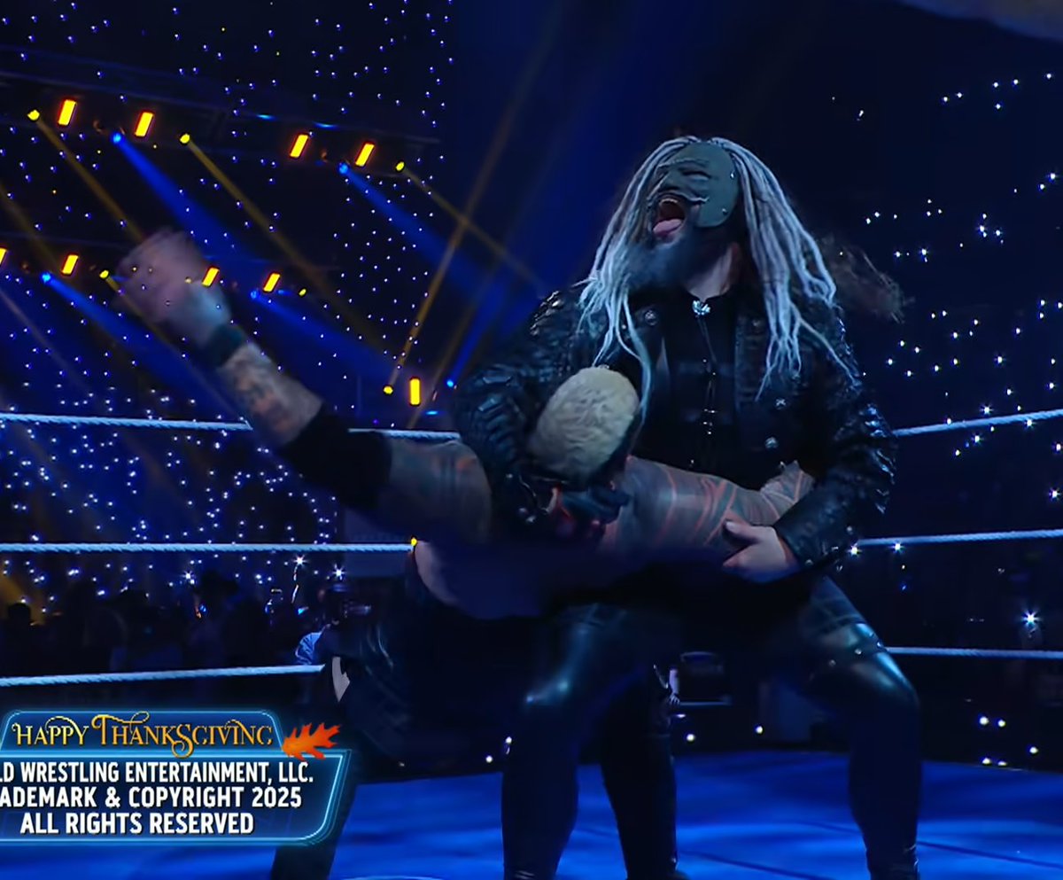 SubToSlamX's tweet image. THERE YOU ARE

SISTER ABIGAIL TO SOLO

UNCLE HOWDY IS BACK

#SmackDown