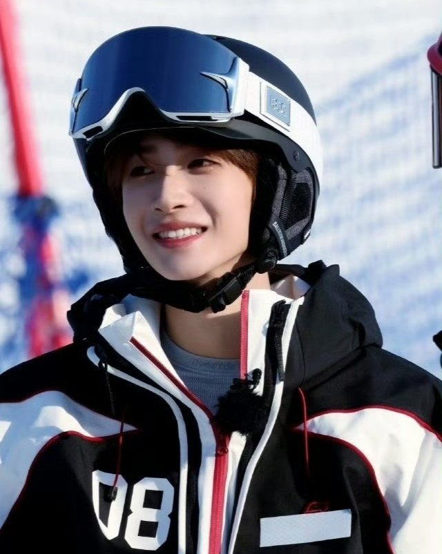 RuoYa_Wang's tweet image. น้องสโนว์ในวันนั้น &amp;amp; น้องสโนว์ในวันนี้
ความน่ารักนุ่มฟูคงเส้นคงวาที่สุด🥰
#LiuYu #หลิวอวี่ #刘宇