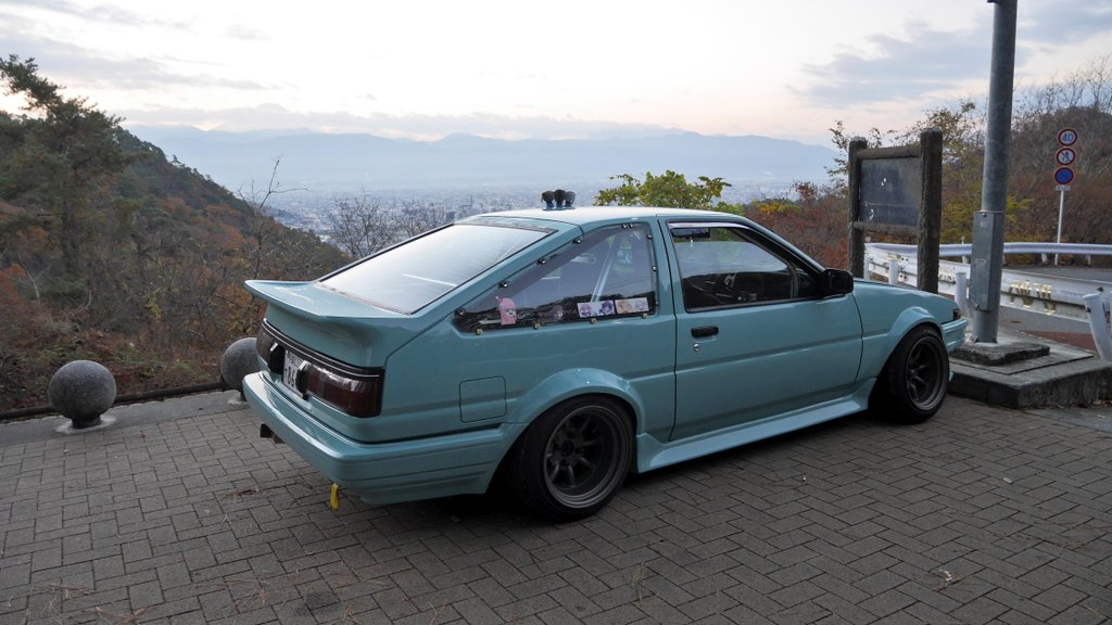 Sugar_ts86's tweet photo. my new style…

Bodycolor
・Aqua gray
Aeroparts
・Jubiride side step
・CBY rear gate

チノちゃんが乗る車と想像したら水色かなと数年色で悩み続けた末、ちょうどmonoが放送されそこに登場する日産パオの水色に惹かれパオ買う余裕もないからいっその事ハチロクをパオカラーに染めちゃいました🗻 https://t.co/dbQy5wo54z