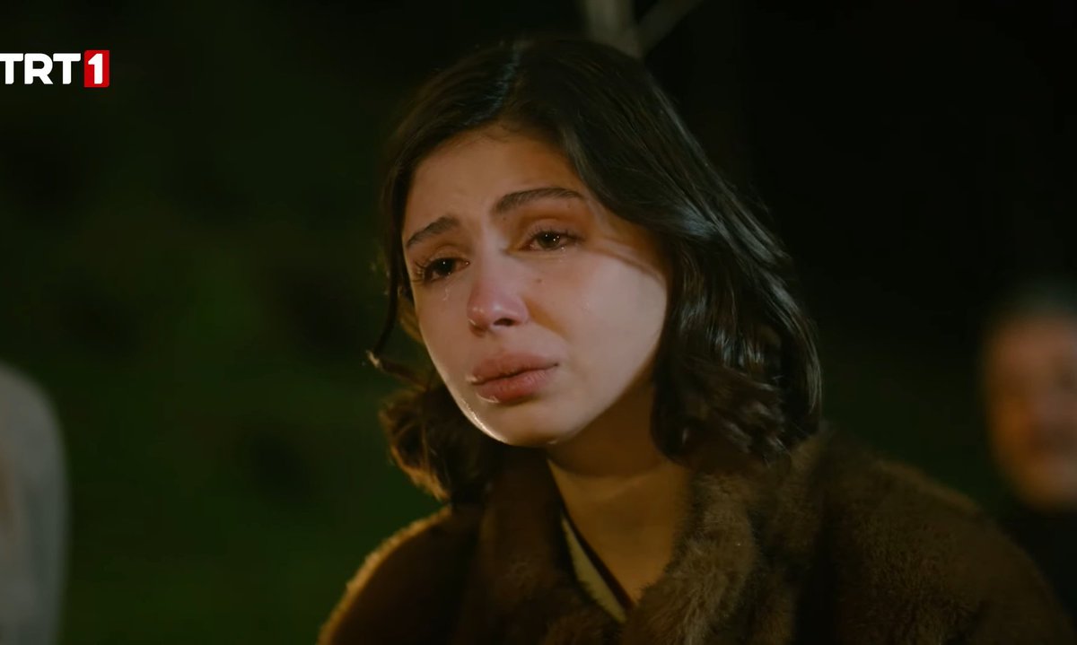 رجعوا لها ايليني لا اجي احرق تركيا وامريكا وهارفورد بكبرهن 🤬🤬🤬
#TaşacakBuDeniz #isfad