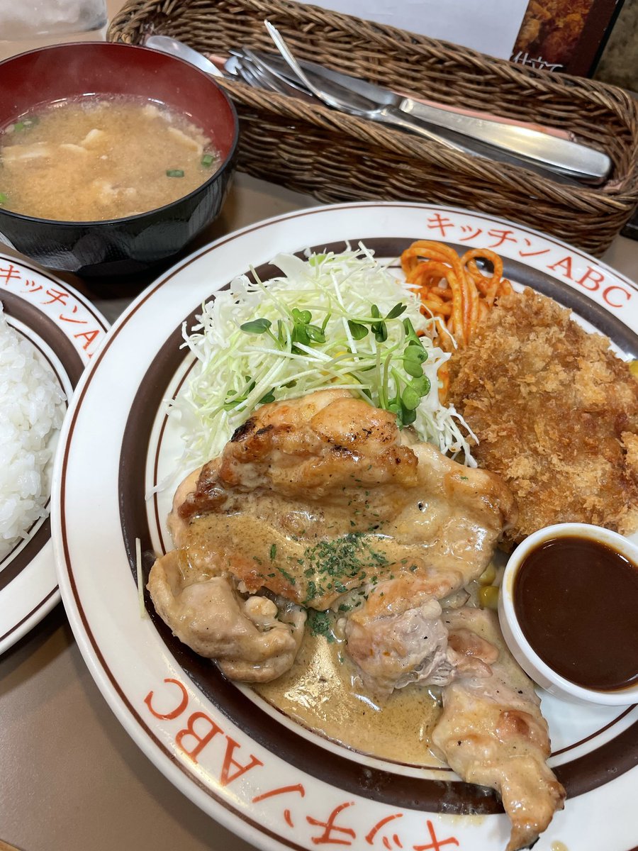もっちー tweet media