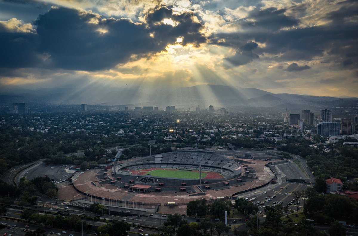 Estadio Olímpico Universitario (2025).
