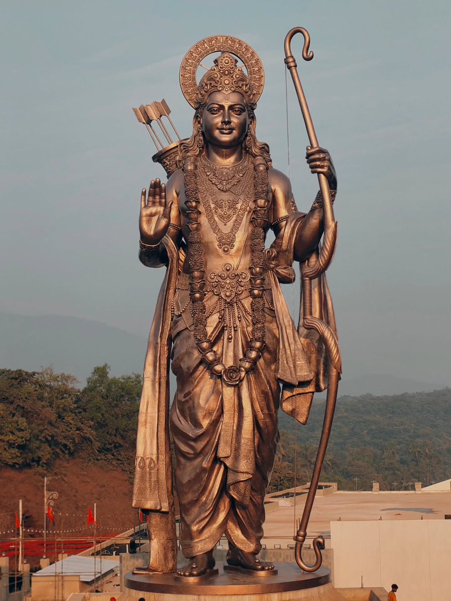 advsuryakshukla's tweet image. जय श्री राम 🚩 Good morning 

सनातन संस्कृति और उसके संवाहक हमारे प्रधानमंत्री श्री @narendramodi जी के द्वारा गोवा में प्रभु श्री राम की भव्य प्रतिमा का अनावरण किया गया। 

याद करिए इससे पहले आपने गोवा से सनातन संस्कृति के बारे में कौन सी न्यूज़ पढ़ी थी।