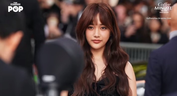 TrendForFREEN's tweet image. Valentino Brand Ambassador freen sarocha 🖤✨

#CoffeeMinuteWithFreen
#FreenxStandardpop
#TheStandardPop 
#srchafreen‌