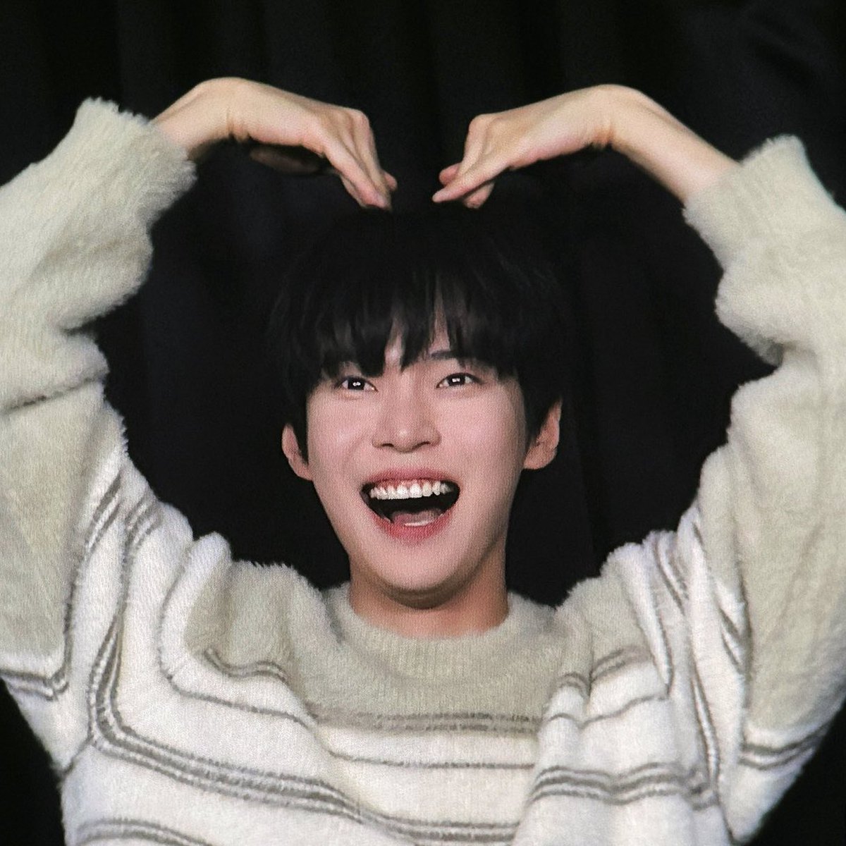 soarsinclair's tweet image. 