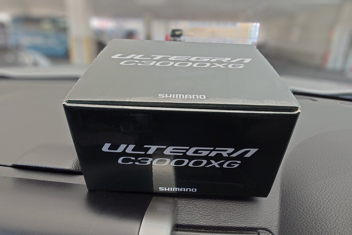 結局リールがブッ壊れてしまったので、セール中のダイワ製品を尻目に