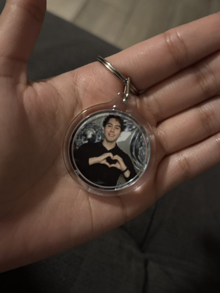 el regalo: 😃🫶🏽