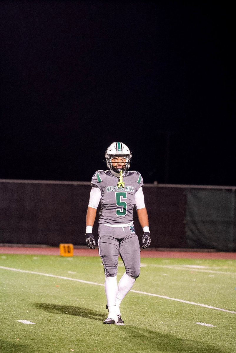 roll5damon's tweet image. Great game by Linganore we came up short! Much respect to yall. Enjoyed this part of my football career and all my teams and coaches even our opponents. You all have made me a better student of the game and a better player. Hope I made Miller Nation Proud! Next up College! 5❤️