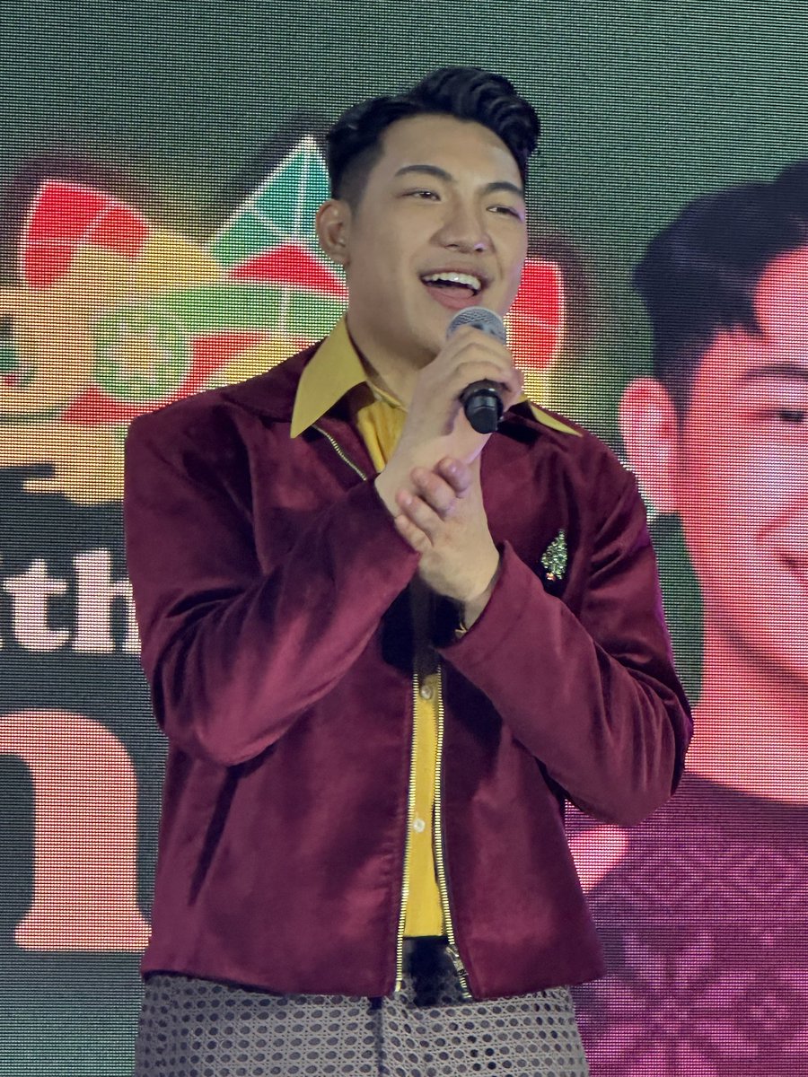TheDarrenatics2's tweet photo. Darren is beaming with happiness and excitement at the "Paskong Pinoy with Darren" Fan Meet with City Cafe๐๐
#DARREN @Espanto2001
#711ph #CityCafe #CCYourCoffeeBestie #FanMeetExperience #PaskongPinoywithDarren https://t.co/ji6B2rqF3D