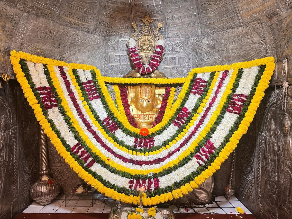 harshoza03's tweet image. आज के श्री कैंप हनुमानजी मंदिर श्रृंगार दर्शन ।