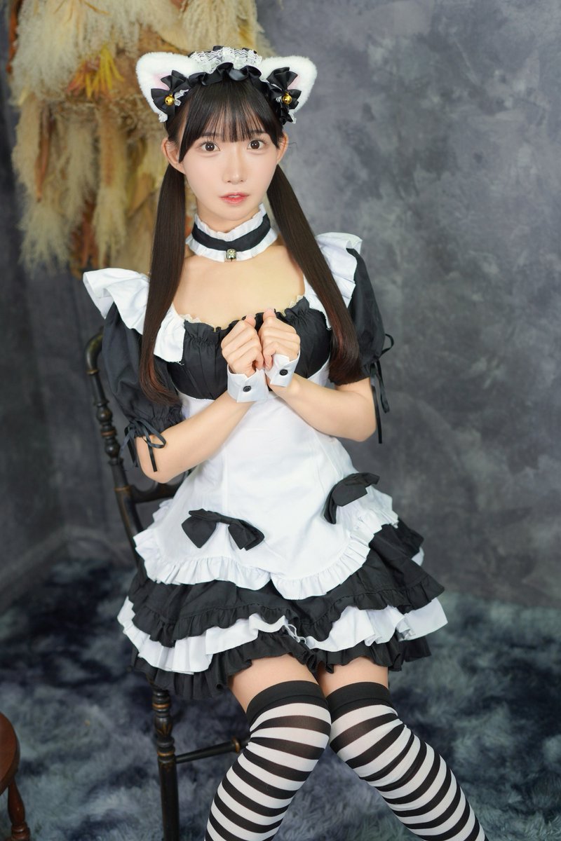 iochanyade's tweet image. おはいお🐱🖤
いいニーハイの日昨日だった！