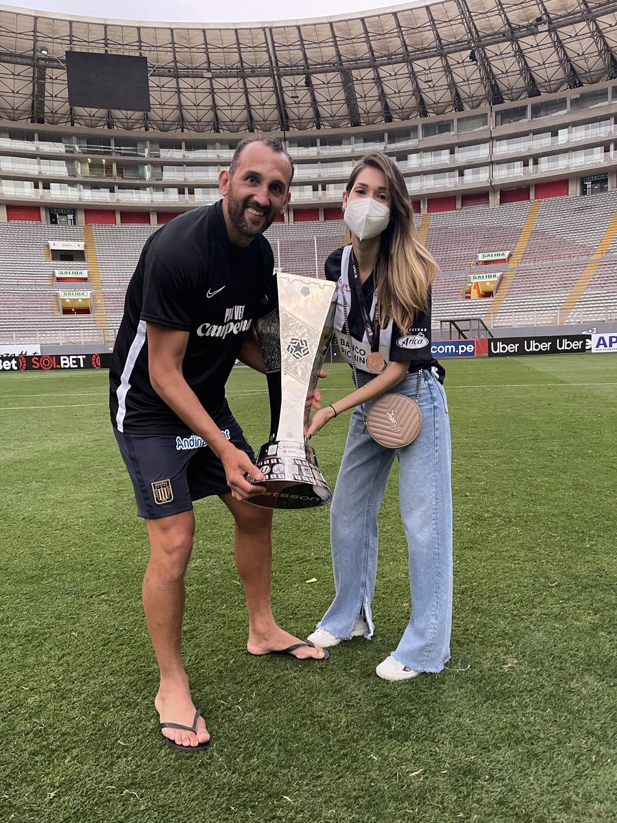 Hernanbarcos's tweet image. Un día como hoy hace 4 años, fue un día histórico para el pueblo blanquiazul.