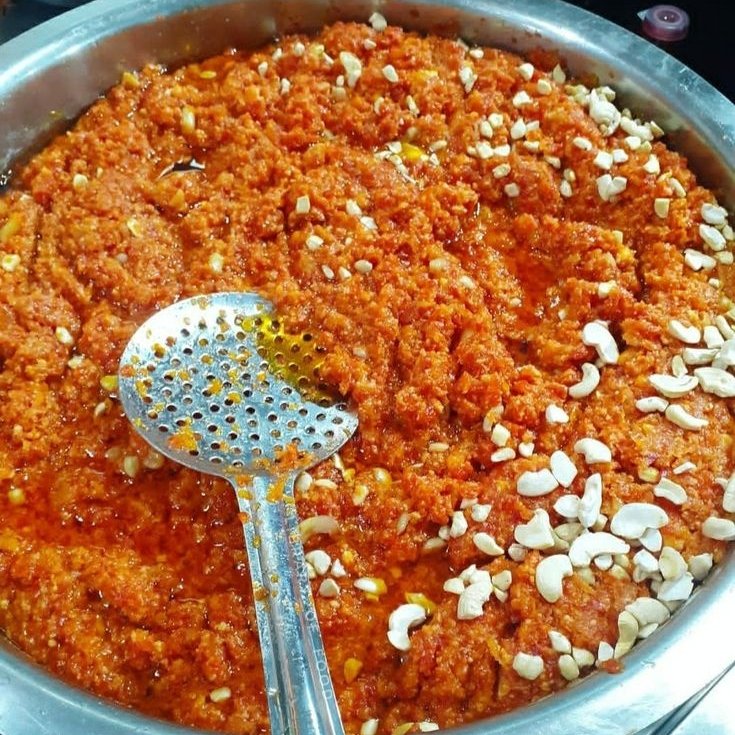 oye_New_Bie's tweet image. Choose one only?