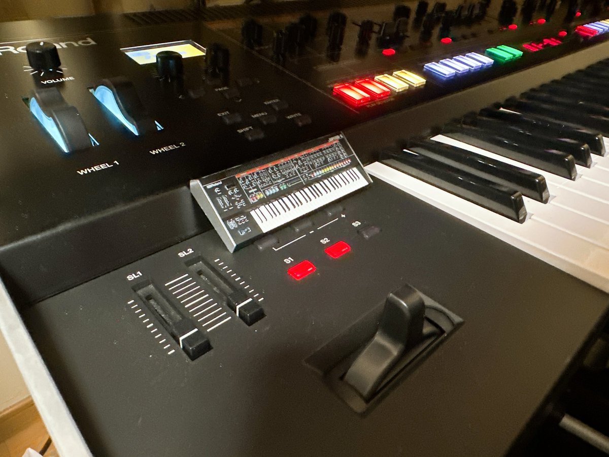 このミニチュア、本当よく出来ているなぁ✨ #MyRoland #roland