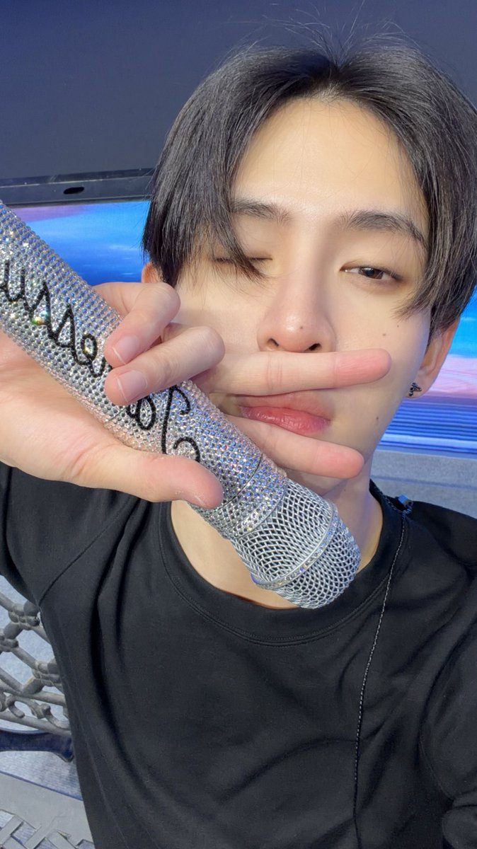 Jamessu_w's tweet photo. C U TODAY 🤍✨ #JamesSu https://t.co/ggnXc9pPsx