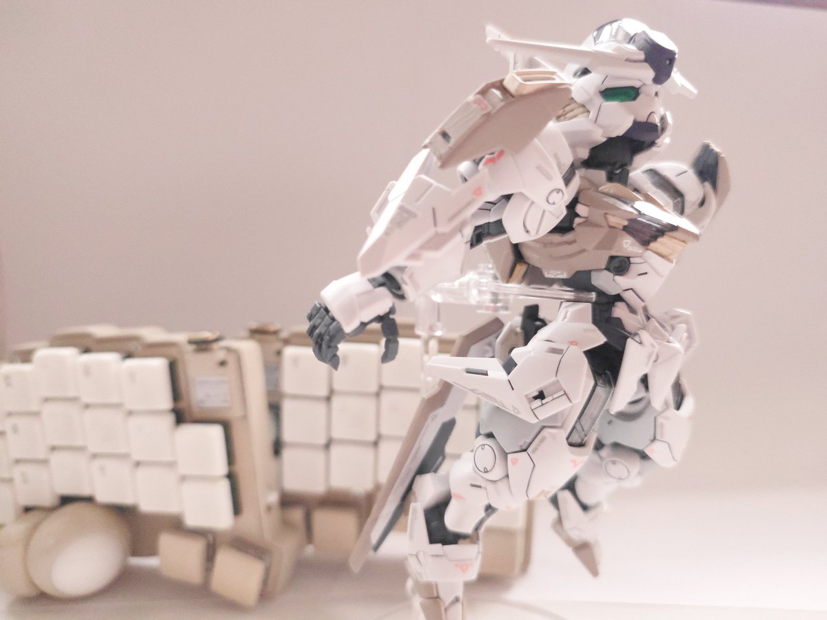 key_mono025's tweet photo. ガンプラしてました🫶
#ガンプラ #moNa https://t.co/8WZ8CNzVvl