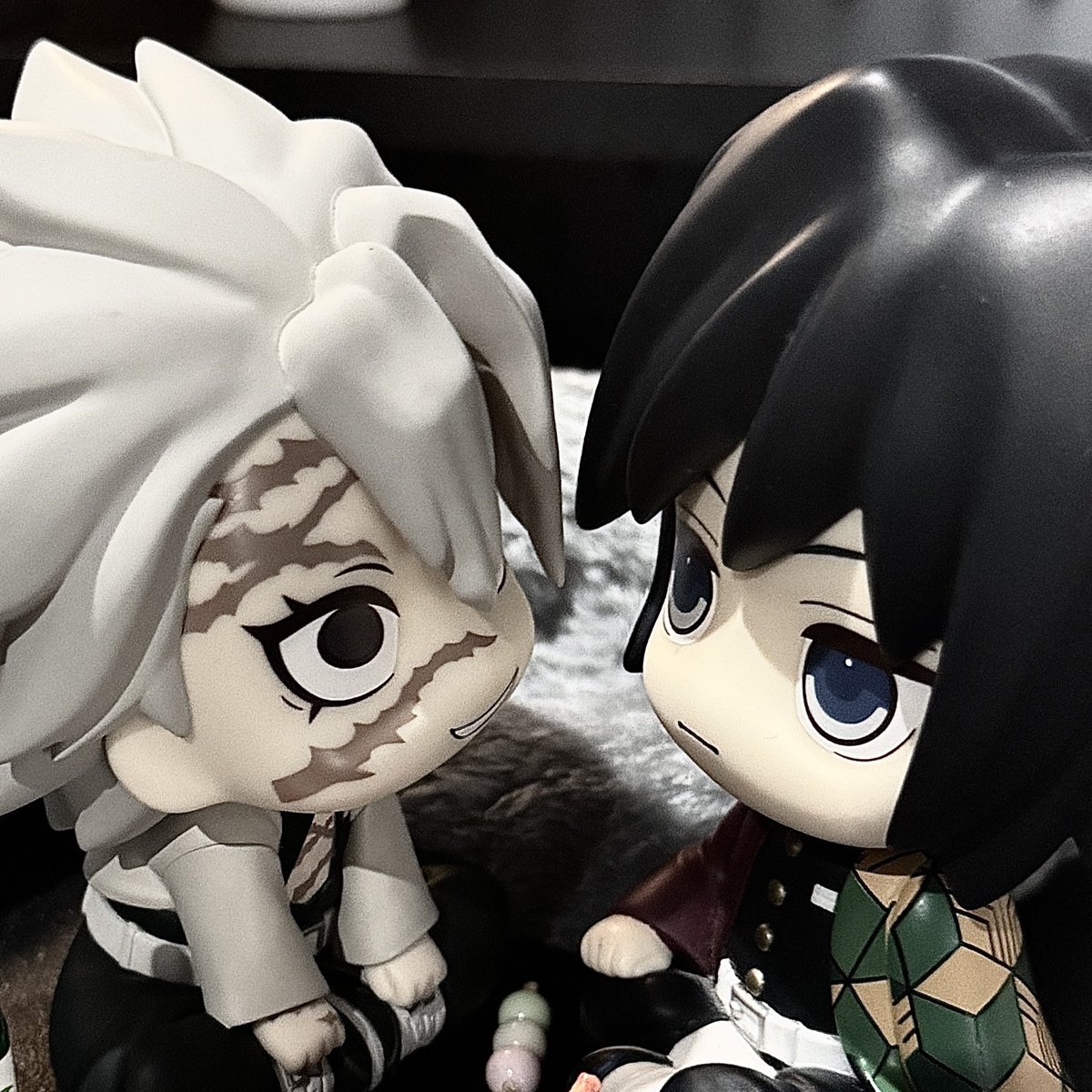 aoozoldyck's tweet image. ‘สุขสันต์วันเกิดนะชินาสึกาวะ’

‘ละไหนของขวัญฉันล่ะว่ะไอบ้าโทมิโอกะ’

‘ฉัน แก้มฉันー’

‘ห้ะ เออ ๆ หอมก็ได้วะ ของขวัญบ้าอะไรเนี่ย’

‘ห้ะ ไม่ได้ให้ชินาสึกาวะหอมสักหน่อย ฉันหมายถึงแก้มฉันー’

‘โว่ย ไอ่บ้าแก้มยุ้ย ! ถ้ารู้สึกว่าไม่ยุติธรรมแกก็หอมฉันคืนซะสิ ฉันลูกผู้ชายอยู่แล้ว…