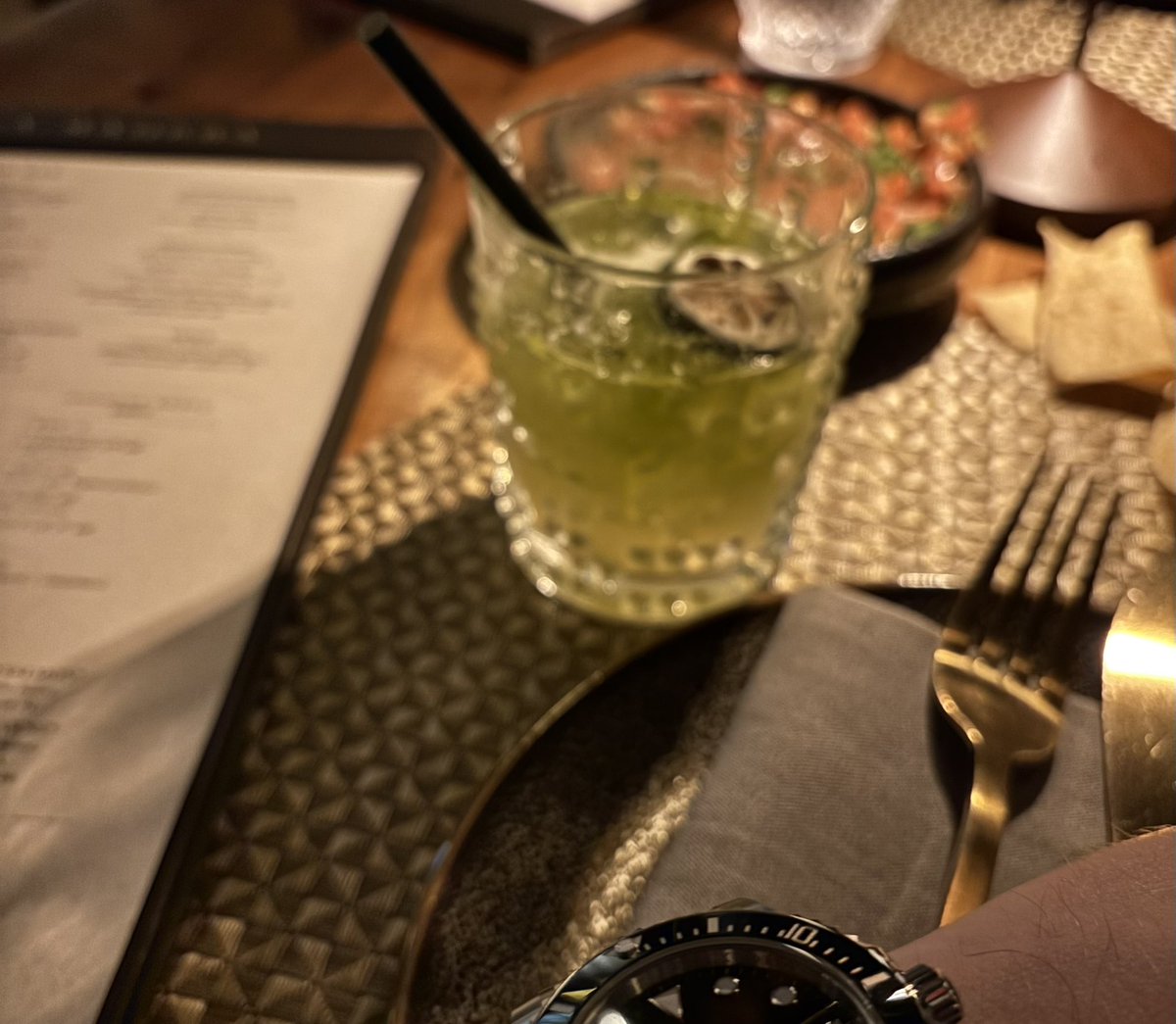 Ryanater's tweet image. Back in Scottsdale. NYC habits remain