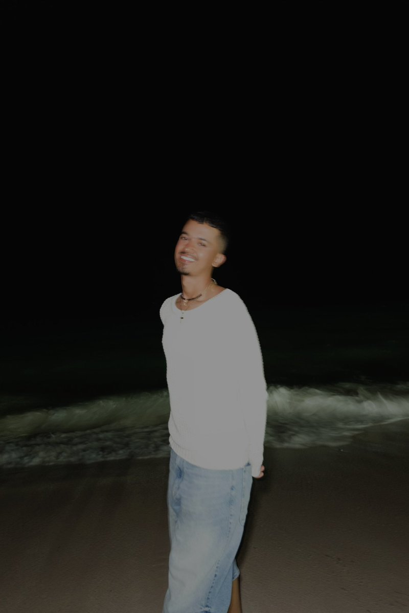 _felipehpta's tweet image. Un 2026 lleno de viajes y buena música