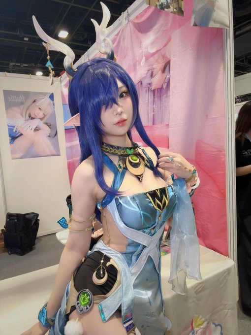 Twitterのコスプレ画像12