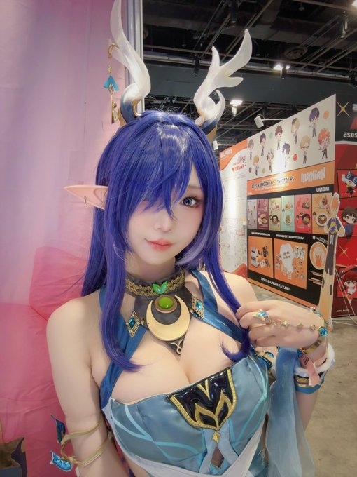 Twitterのコスプレ画像11